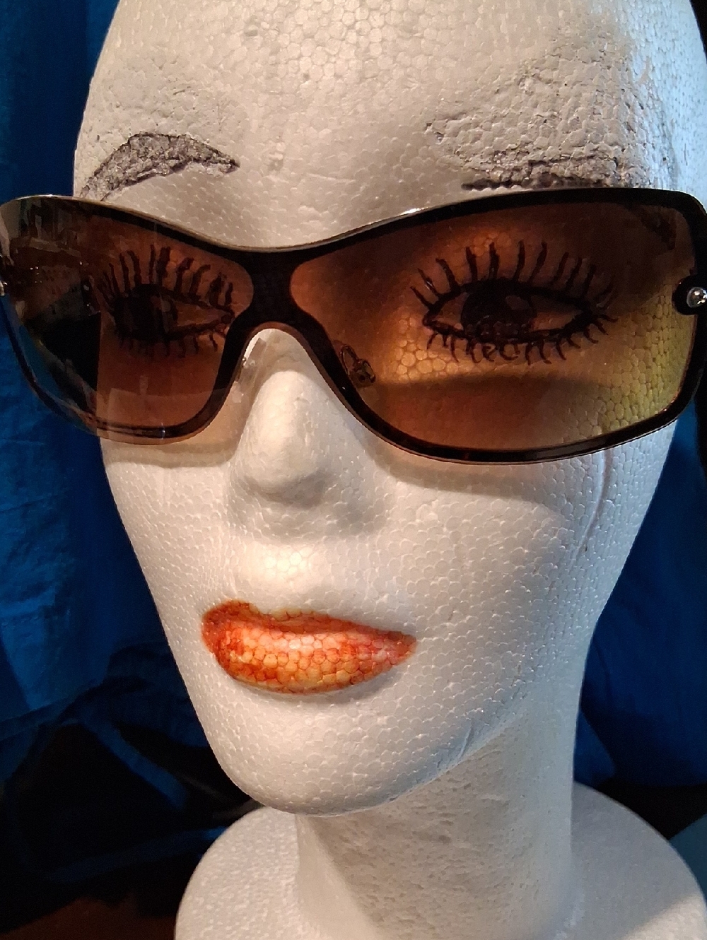 Women's Brown Gradient Oversized Shield Sunglasses